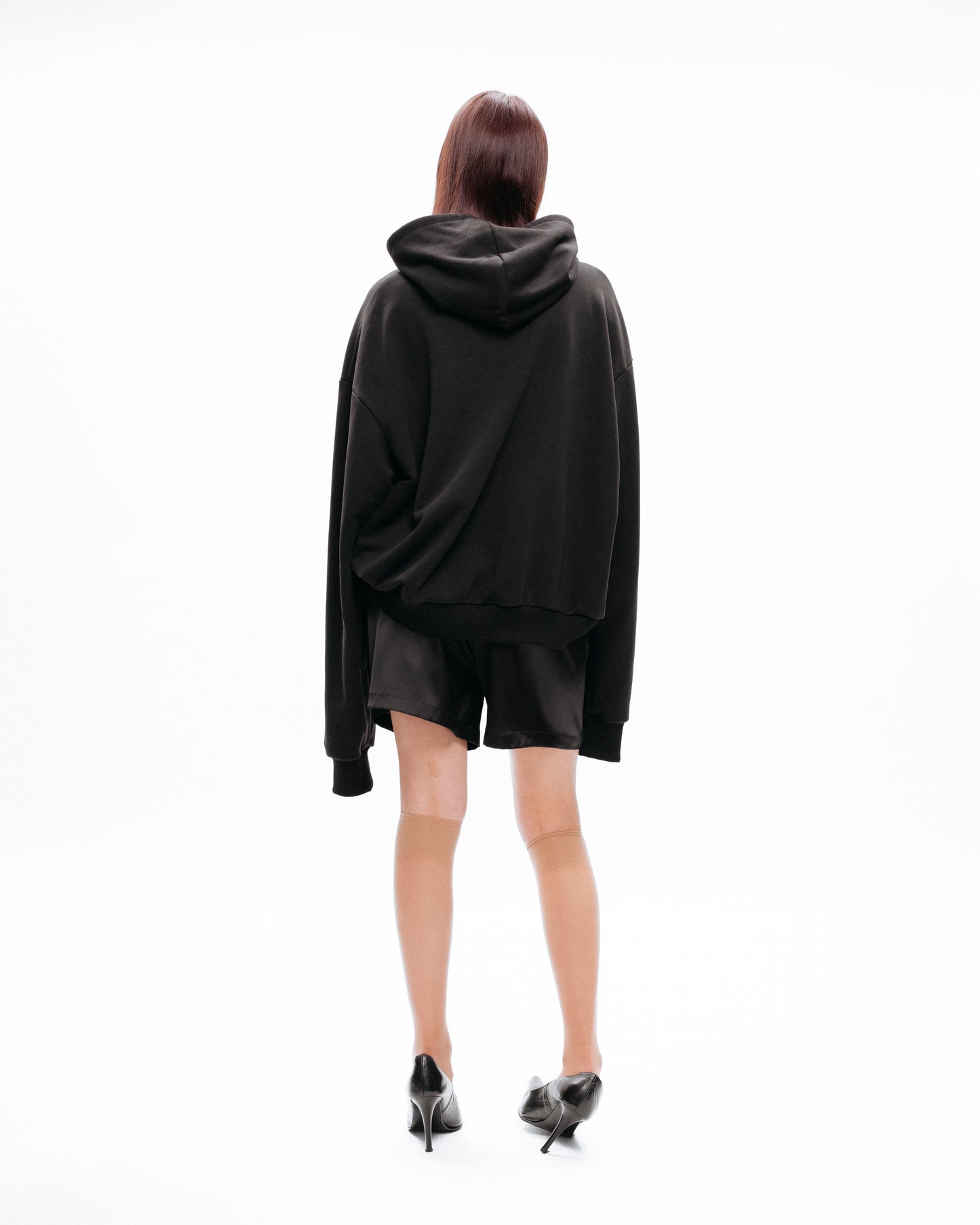 LONG-SLEEVE HOODIE
