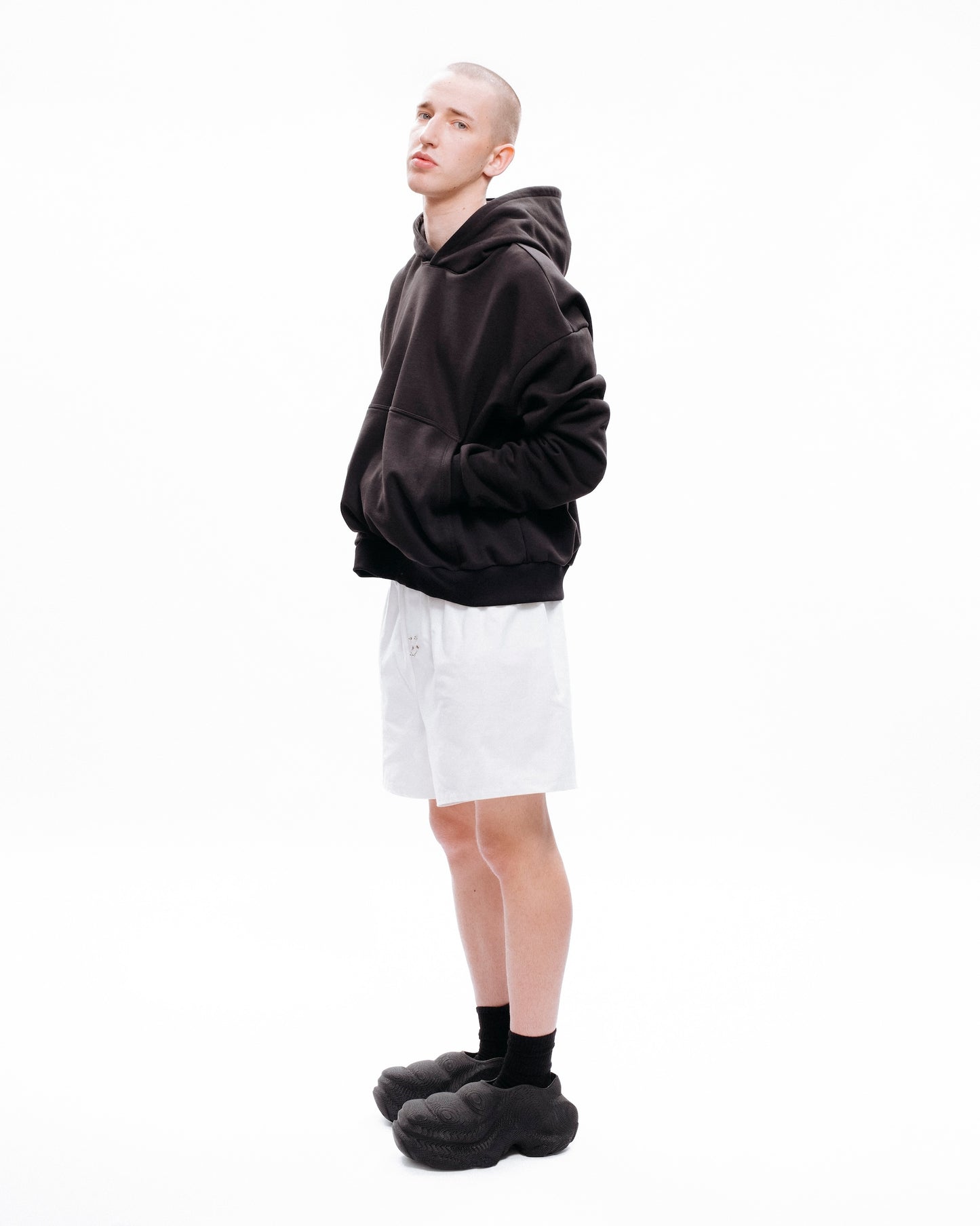 LONG-SLEEVE HOODIE